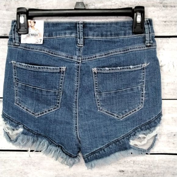 Rewash NEW Shorts Junior's Highrise Distressed Jean Sz 5/27 Western Country - Picture 4 of 8
